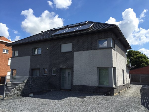 Mouterijstraat 2, Beringen